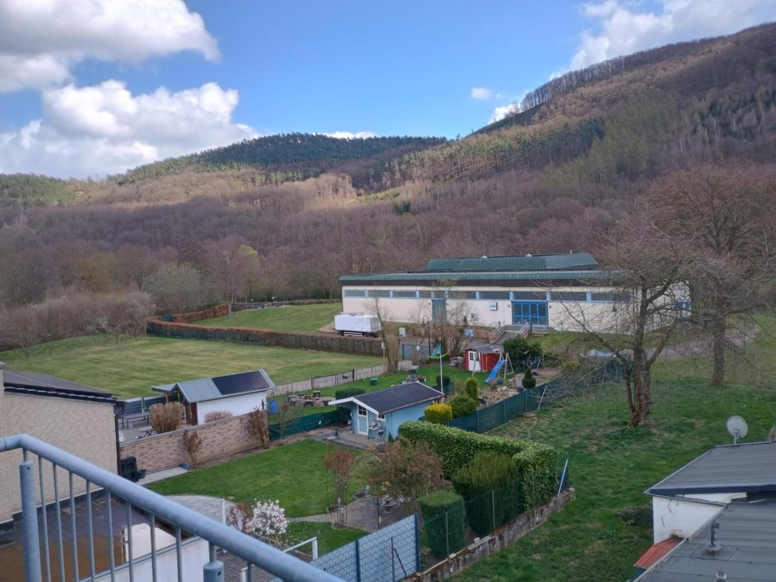 Kreuzau Gaestehaus Burg Molbach מראה חיצוני תמונה